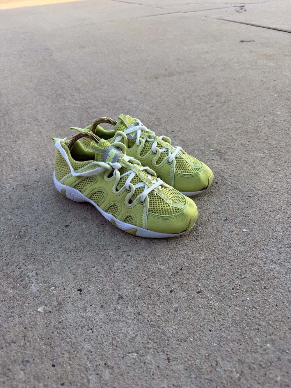 Tecs Folsom Style 8028 Lime Green Mesh Sneakers Size 8